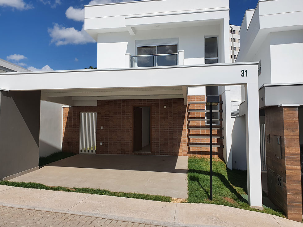 CASA EM CONDOMÍNIO