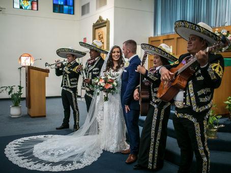 Jessica + Danny's Bilingual Wedding