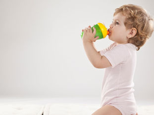 When Should I Wean Off the Bottle? How to Make It Work for You and Your Child