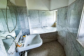 Badezimmer in Marmor