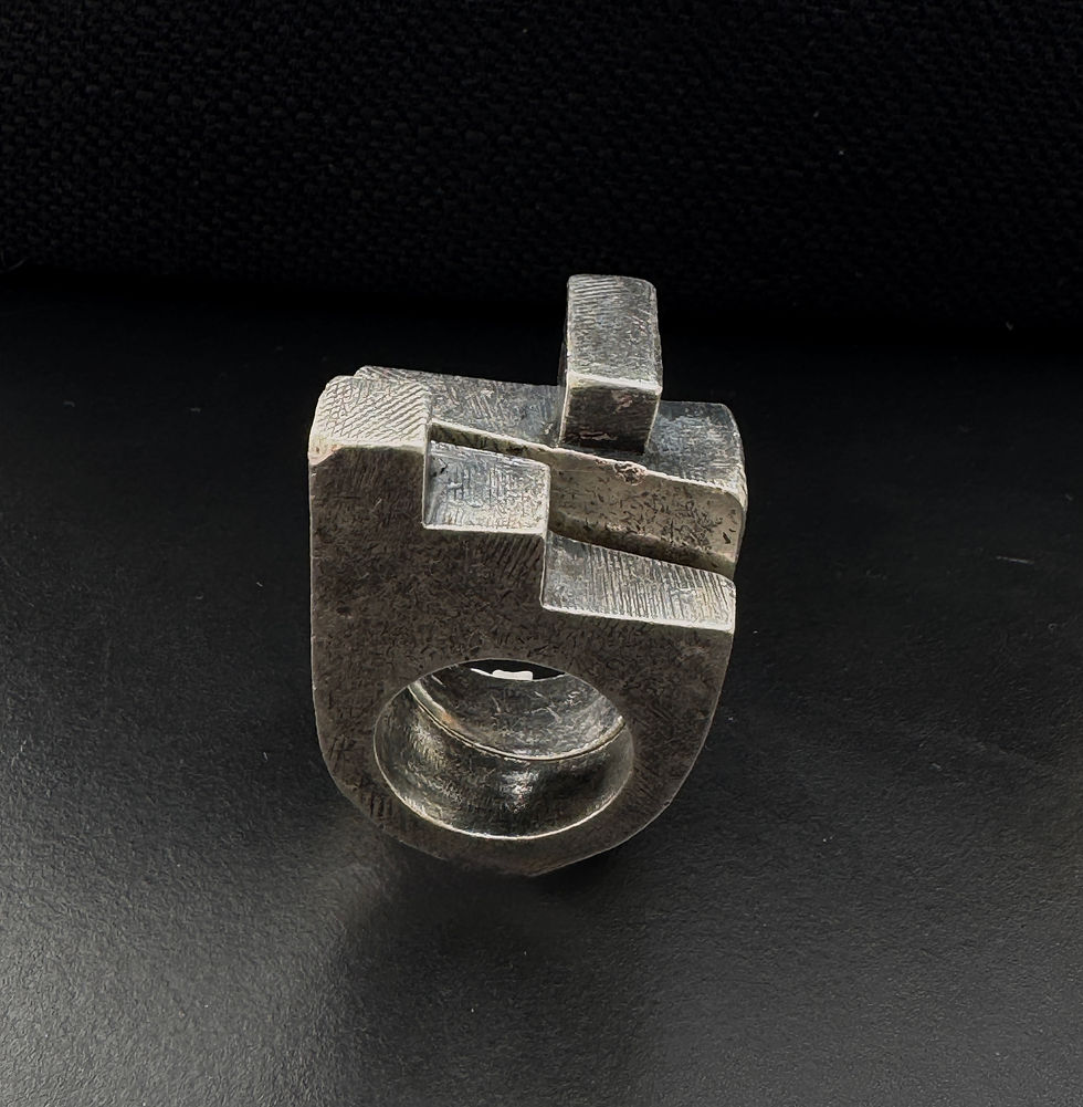 Miniature : Alina Alamorean, double bague couplée « Architecture »
