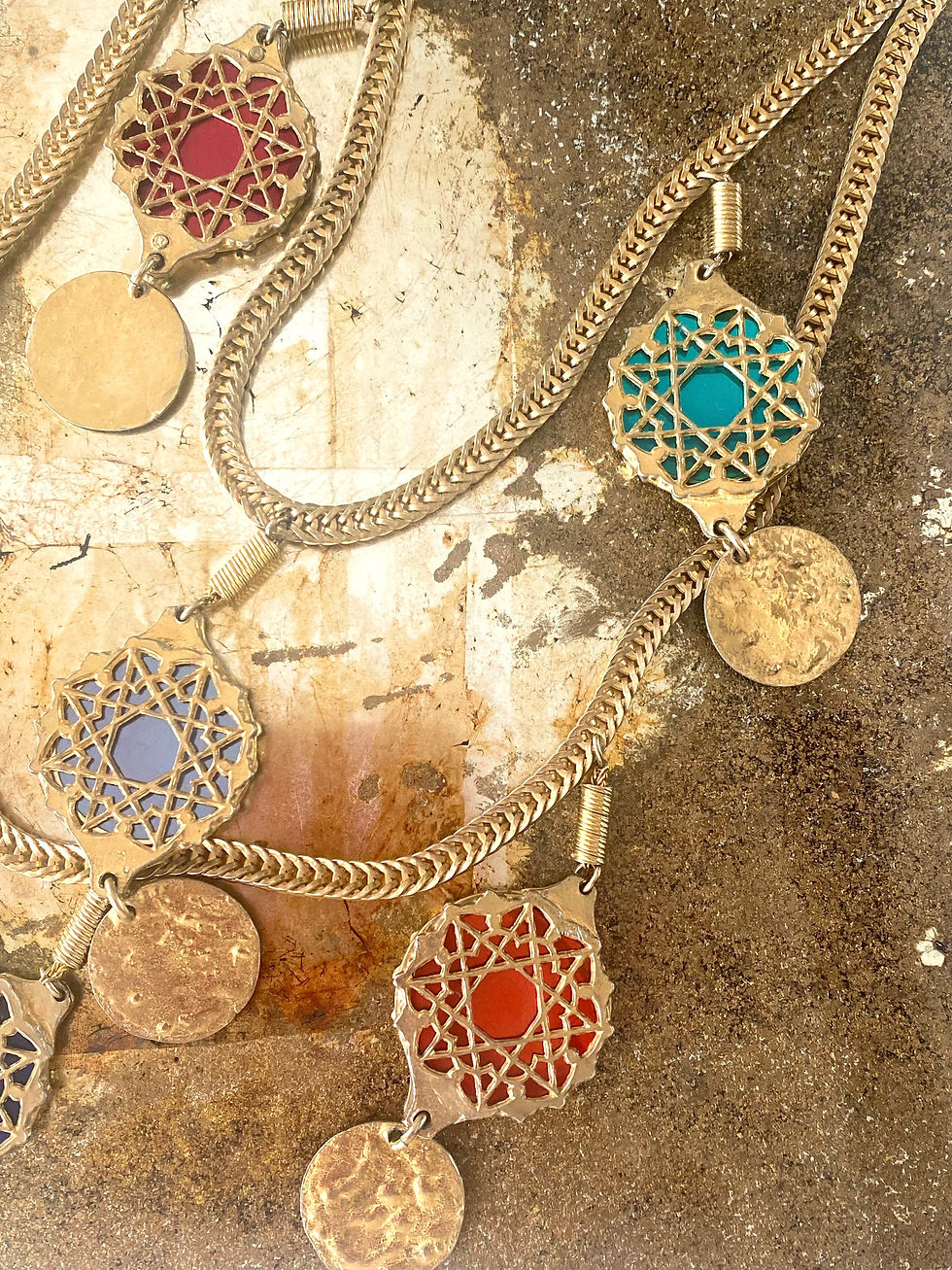 Thumbnail: Yves Saint-Laurent, gypsy-inspired haute couture collection