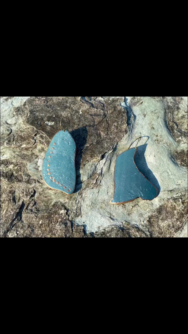 Miniature : Christelle Arnold, boucles d’oreilles  "Bouts de mer"