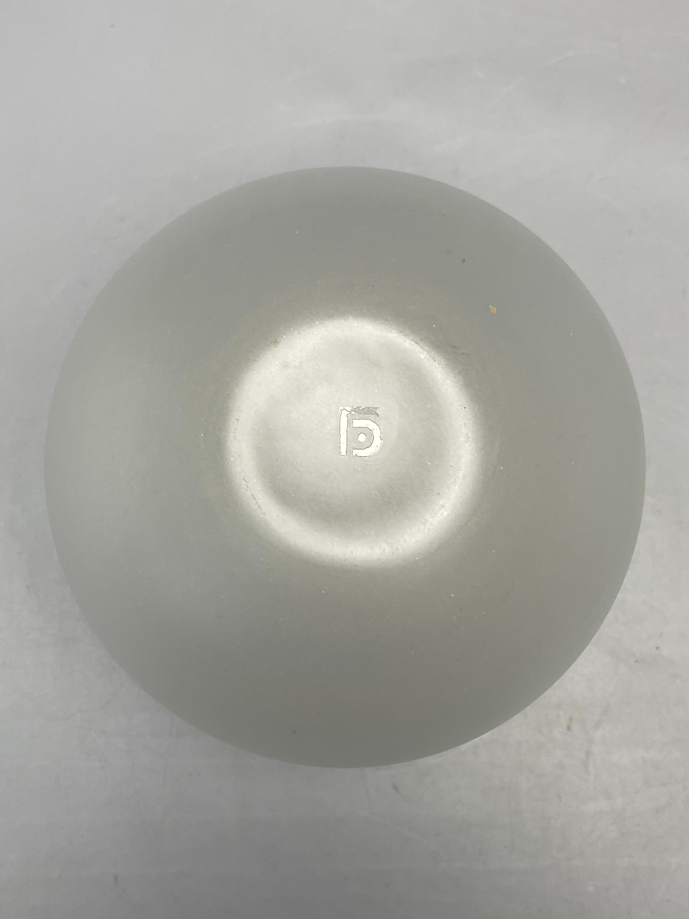 Thumbnail: Matte glazen ball, A.D. Copier