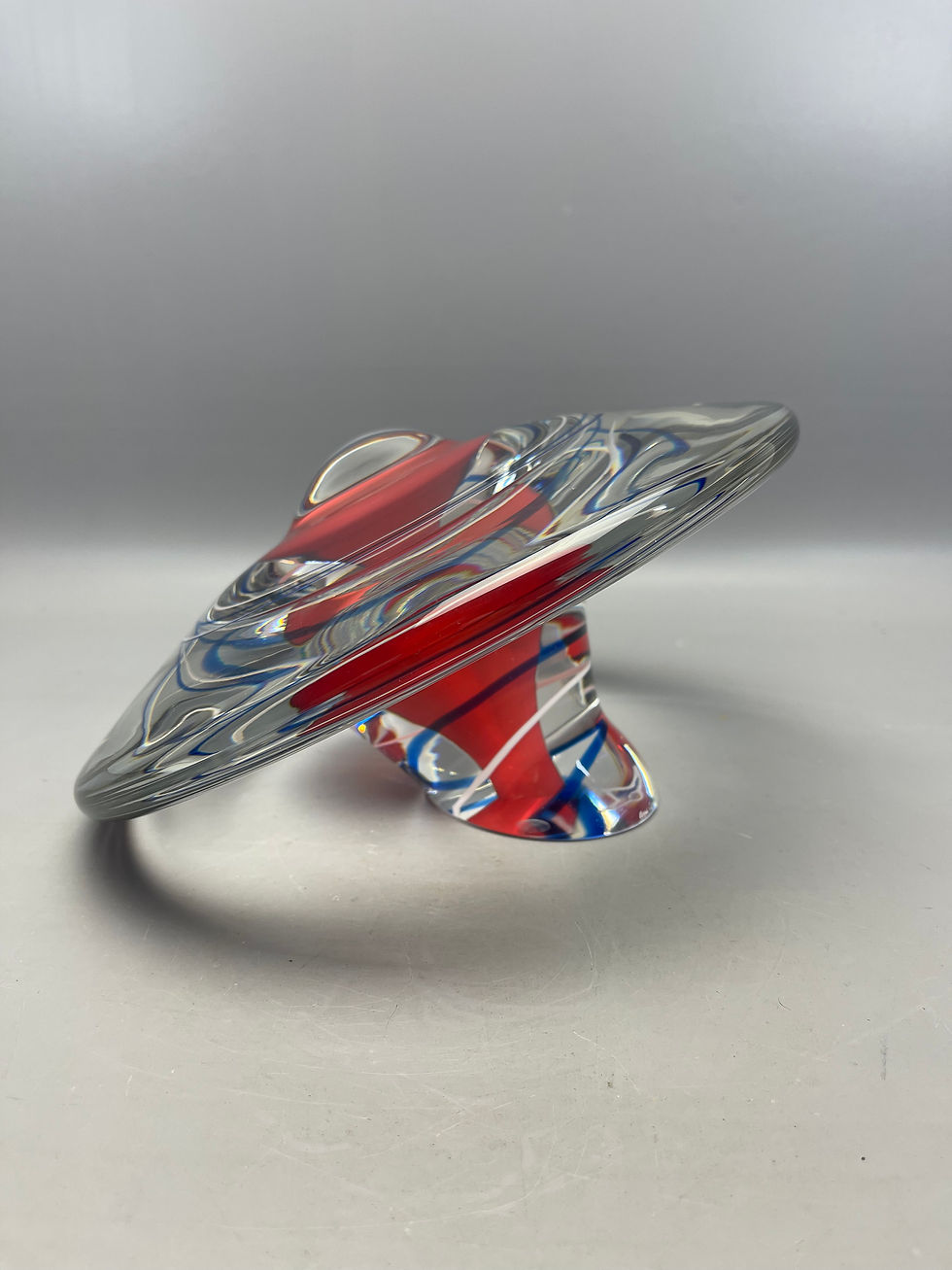 Thumbnail: Discus met Rode en Blauwe Middenbasis van Siem van der Marel