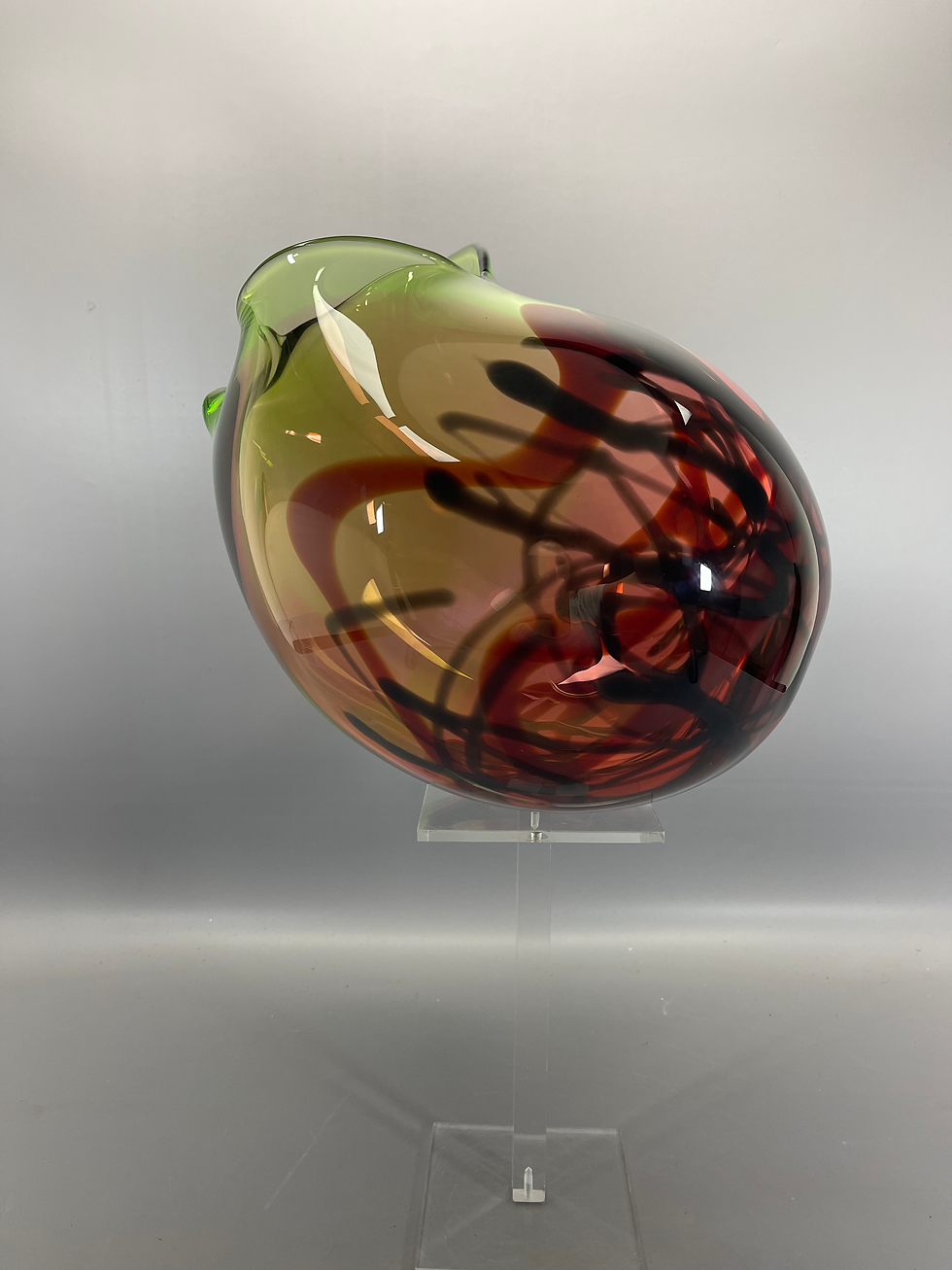 Thumbnail: Unieke groene, rode glazen object