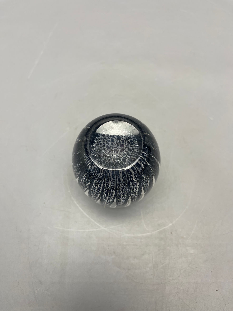 Thumbnail: Zwarte serica van F. Meydam