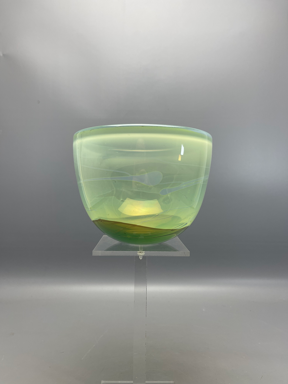 Thumbnail: Groene vaas van Willem Heesen