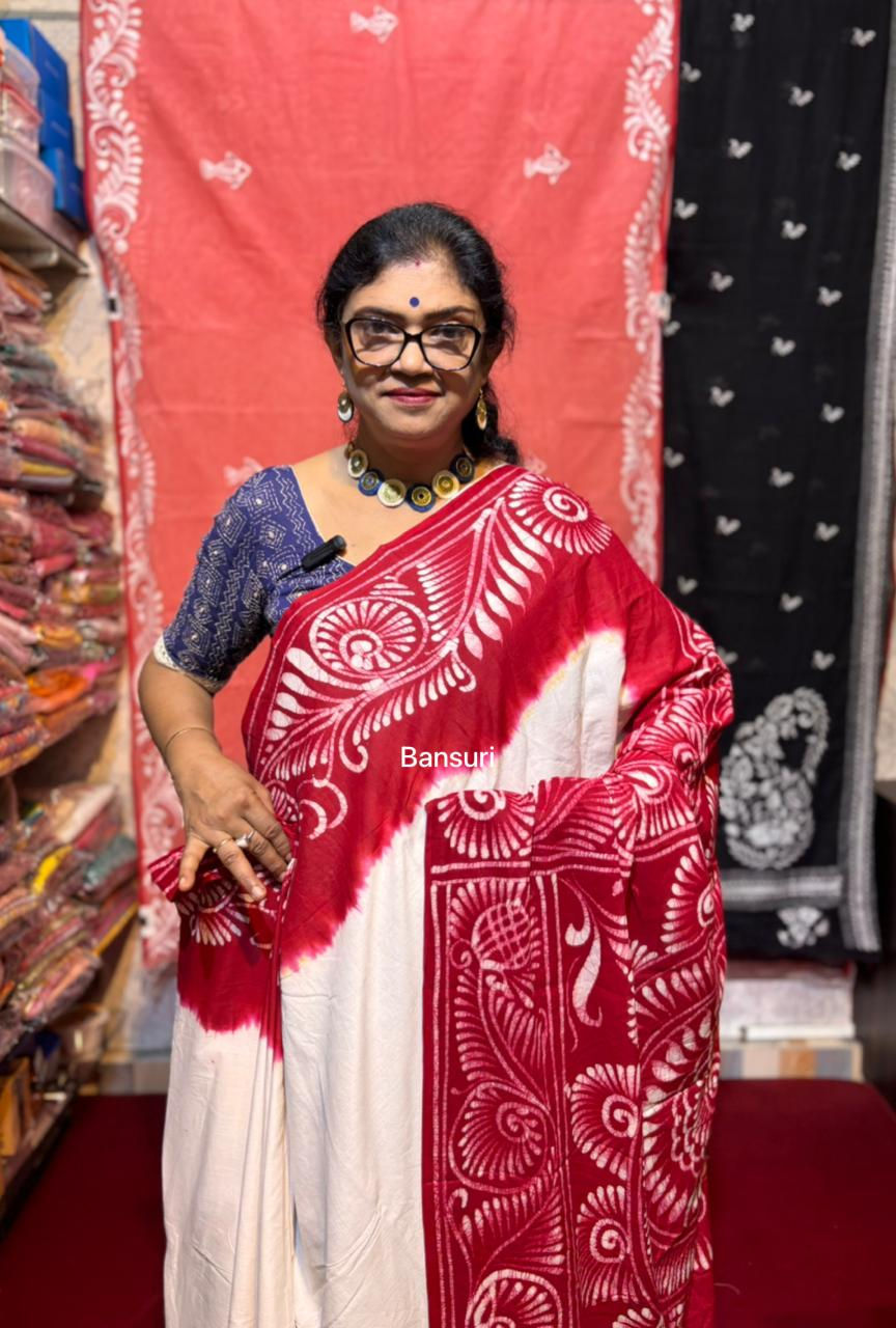 Mulmul Cotton Batik Saree Soru Tuli Alpona Red & White