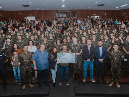 Jovens que prestam serviço militar obrigatório no Tiro de Guerra de São Bernardo começam a receber bolsa de R$ 150