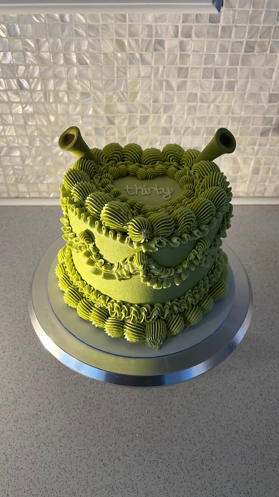 Thumbnail: Shrek Lambeth Heart Cake