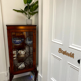 BostadhDoor