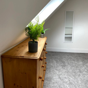LinsiadarChestOfDrawers