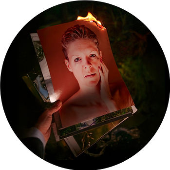 Selbstportrait mittel-Fotografin Stefanie Neuhaus-3.JPG