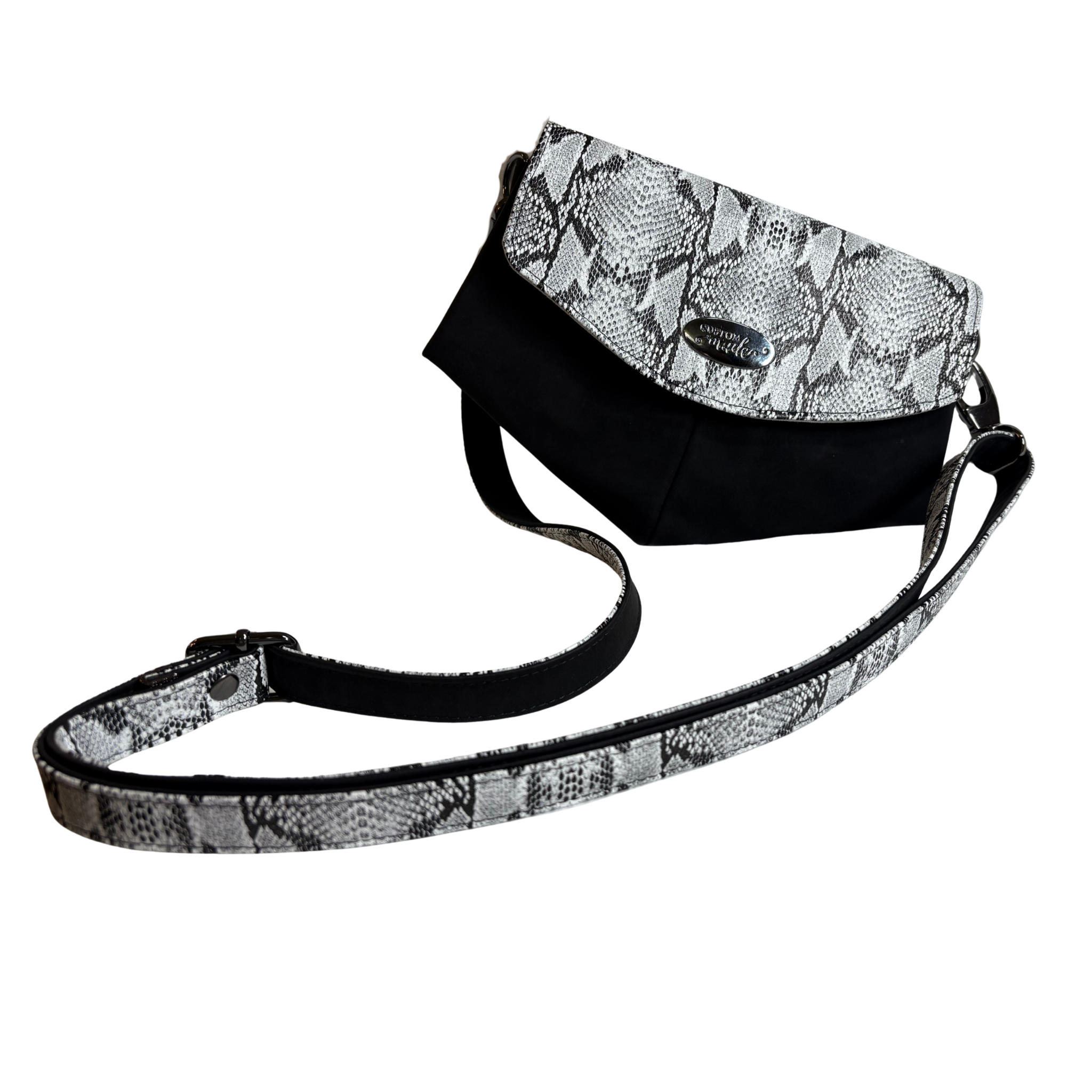 Skye - Faux Snakeskin