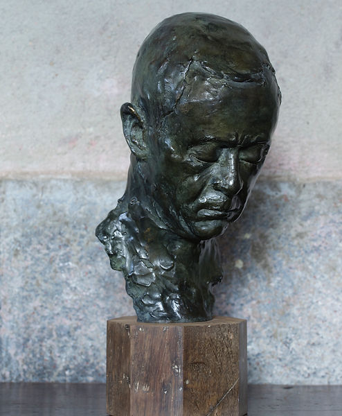 RECONSTITUTION DU VOLUME DE LA TÊTE III