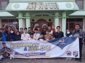 KC Foundation dan LMN Subang Bagikan Ribuan Sarung Lebaran