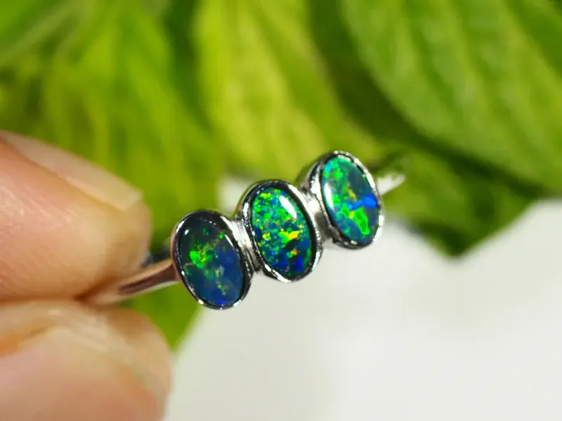 Thumbnail: 8.70CT DOUBLET OPAL SET IN SILVER OE131
