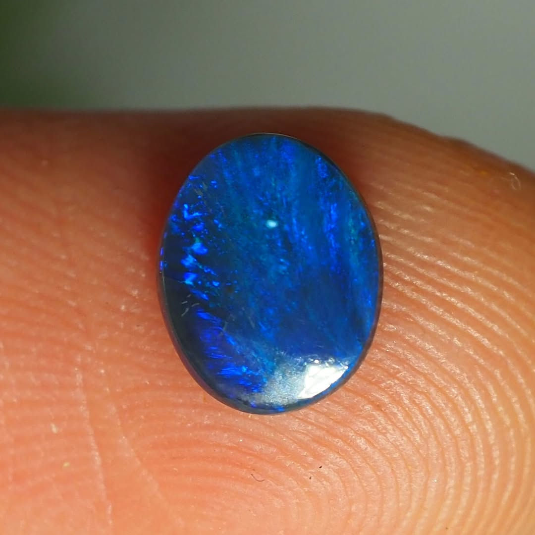 0.65CT LIGHTNING RIDGE OPAL AT36