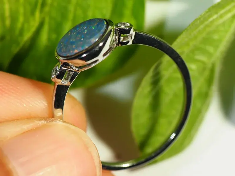 Thumbnail: 9.25CT DOUBLET OPAL SET IN SILVER OE114