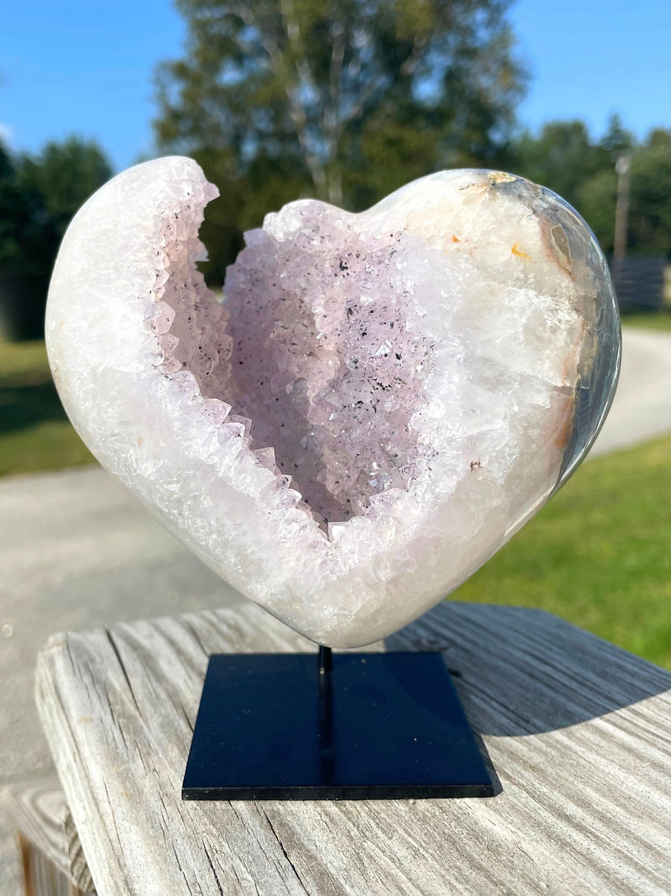 Large 2 lb Heart Geode