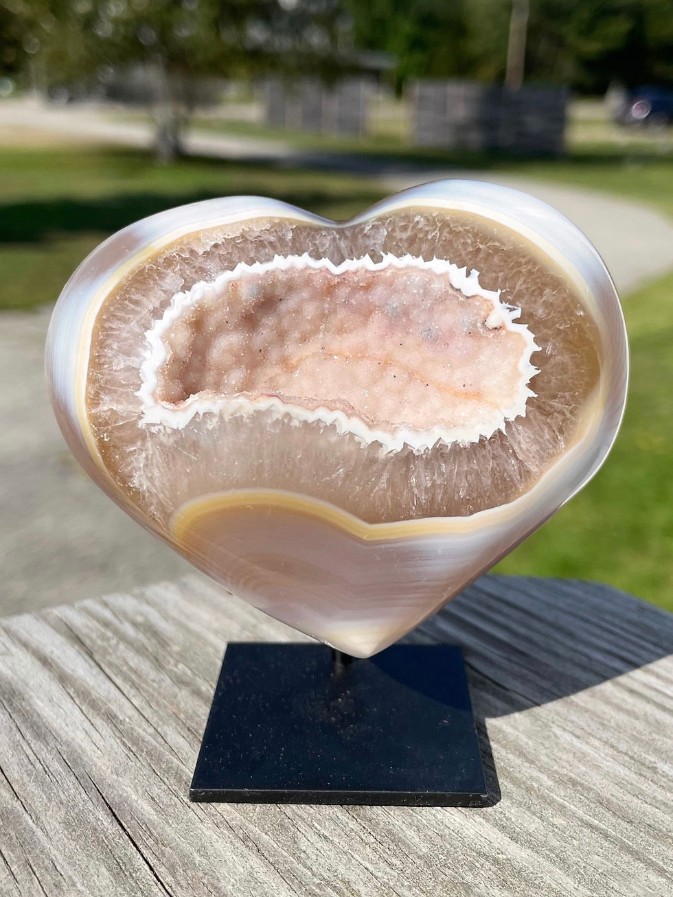 Heart Agate Druzy on Stand