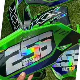 Kit Holográfico Metalizado 0,90mm para motos off road