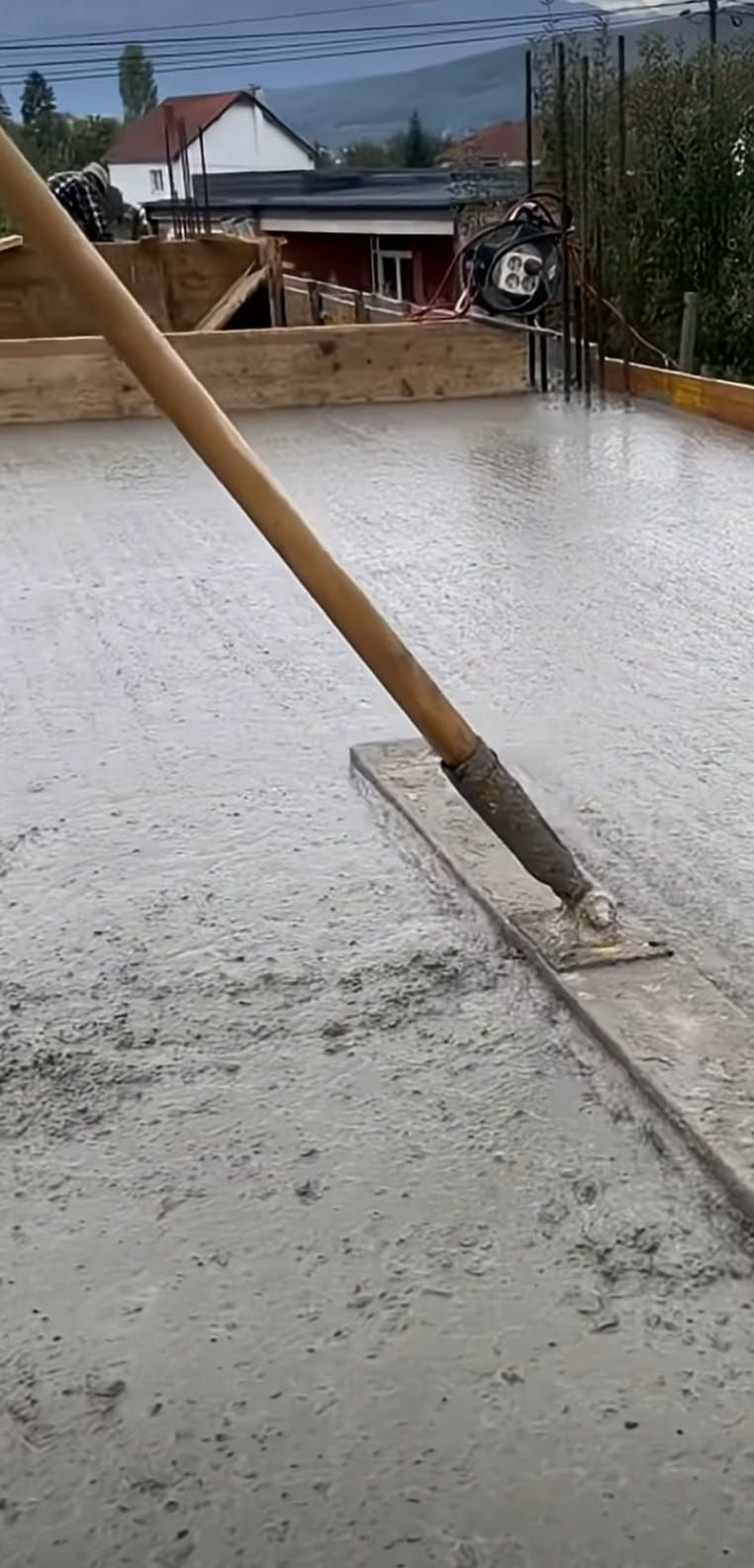 WhatsApp Image 2025-11-21 at 10.49.02 (1)