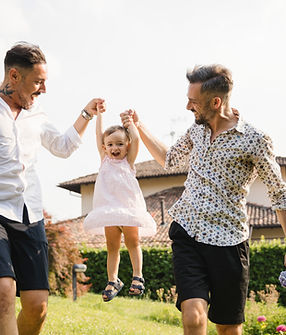 Couple gay avec leur fille