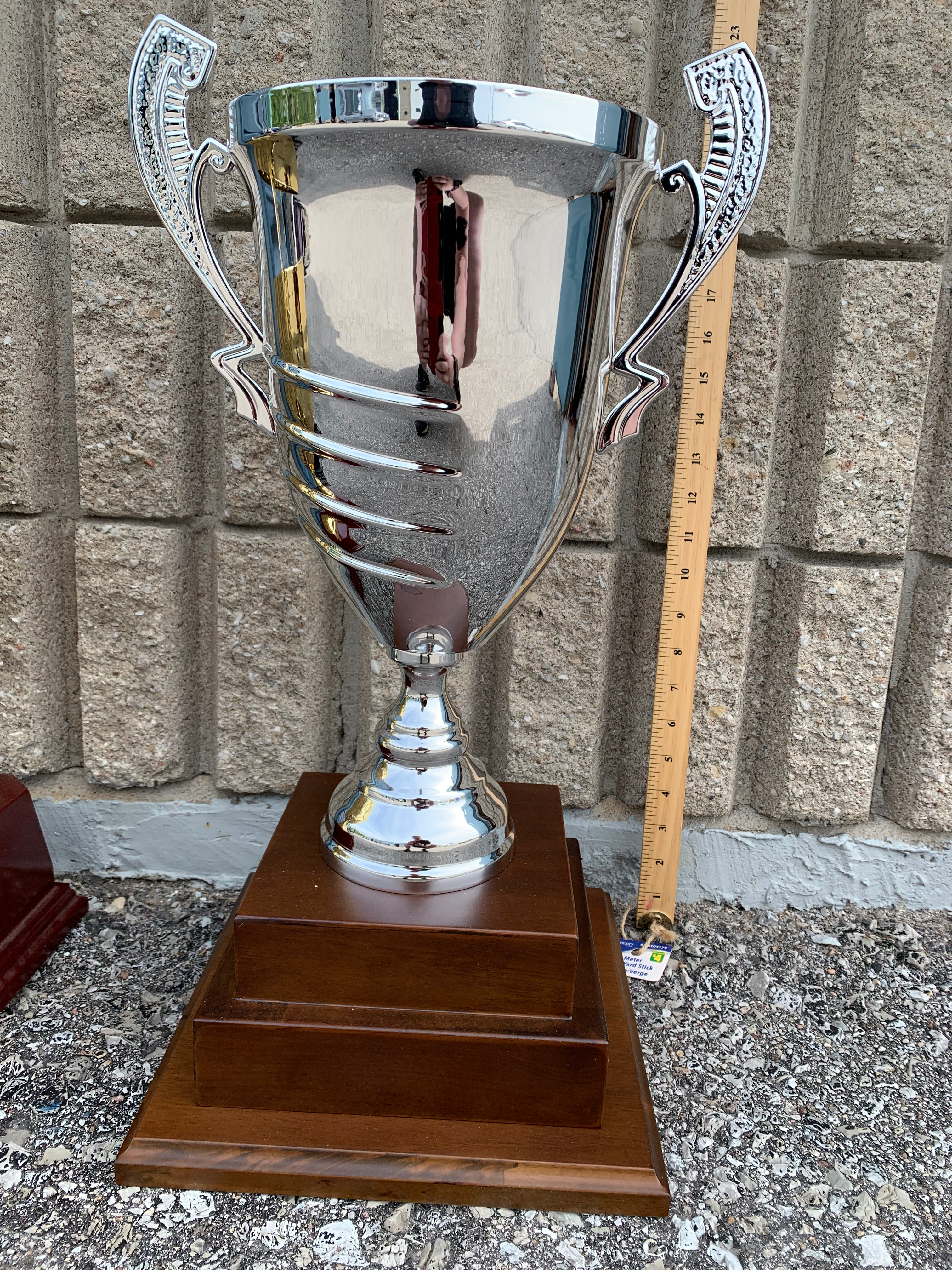 Annual cup, large award, silver, 20 inches, heading plate engraving included 