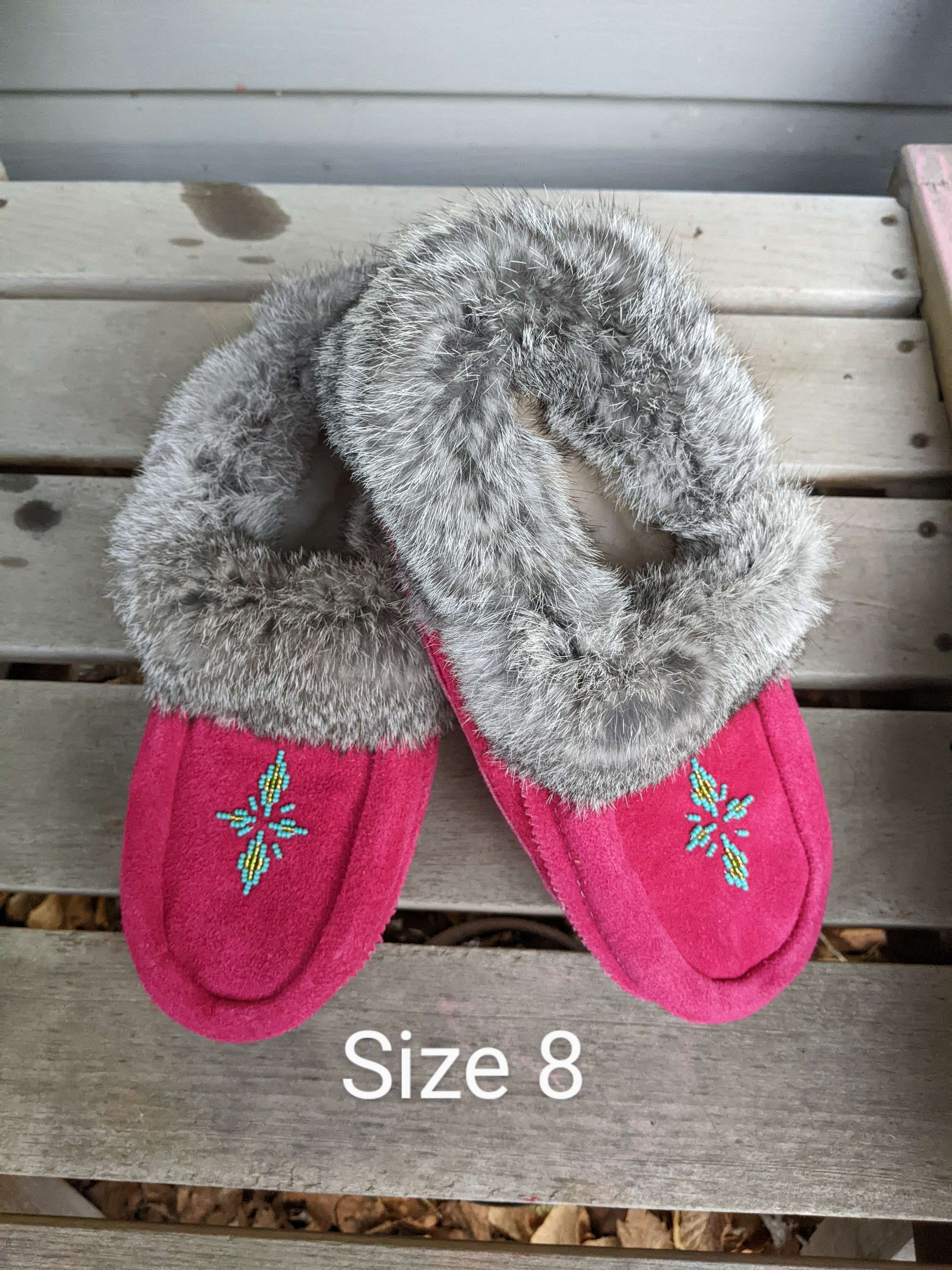 Saskatchewan moccasins, pink 