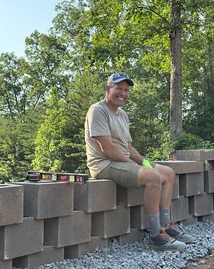 Pops on a Wall