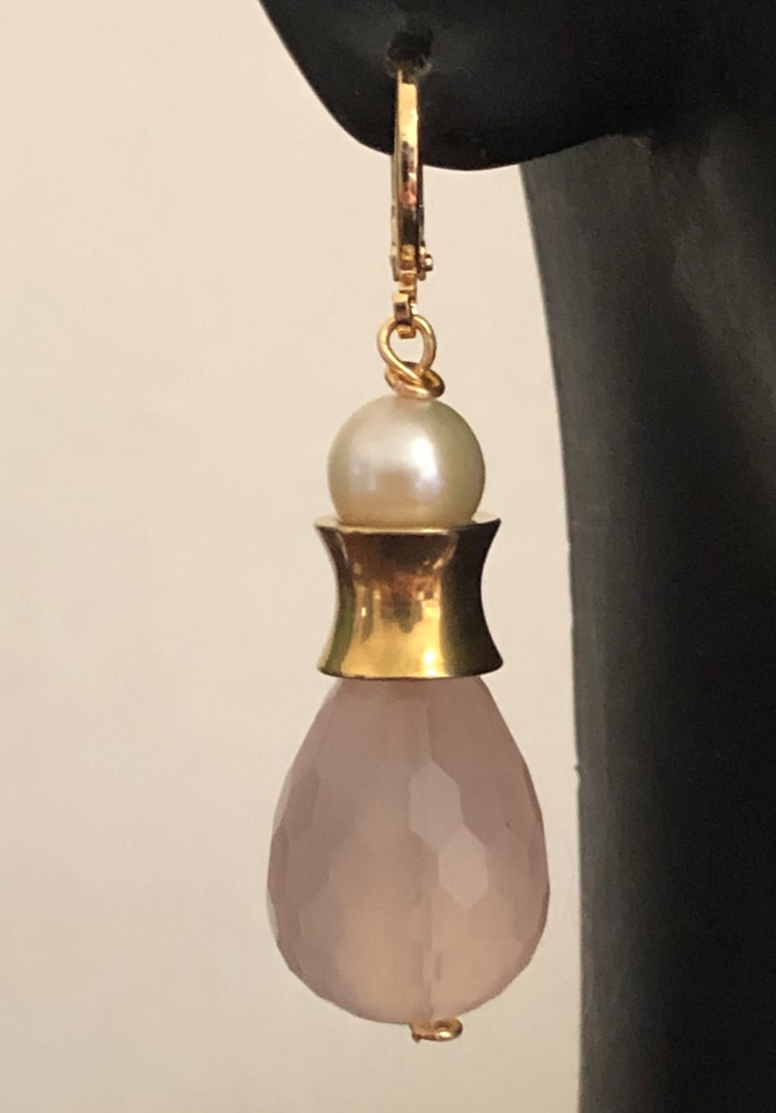 Rose quartz and pearl earrings