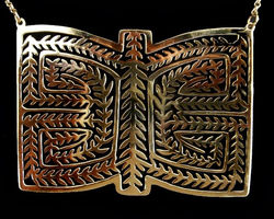 MARPOSA MOLA PENDANT