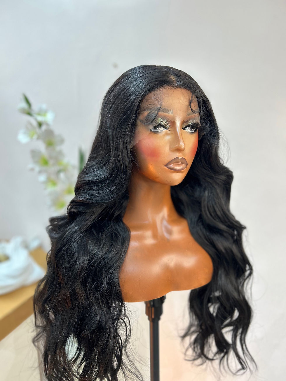 Thumbnail: Bali (T-part) lace wig