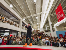 Máynez Asegura que las Campañas en las Universidades No Cuestan