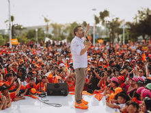 Incongruencia y Traición: La Marcha por la Democracia y la Participación Partidista