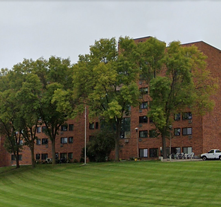 Windsor partnered with AWH Architects and Schuett Properties to renovate this 100-unit building that provides affordable housing to Otter Tail County. The design featured a new high efficiency boiler plant, a new high efficiency ventilation unit to provide fresh air to the corridors, replacement of plumbing fixtures, LED light fixtures, and added cooling to staff areas. This project met the Enterprise Green Communities criteria.