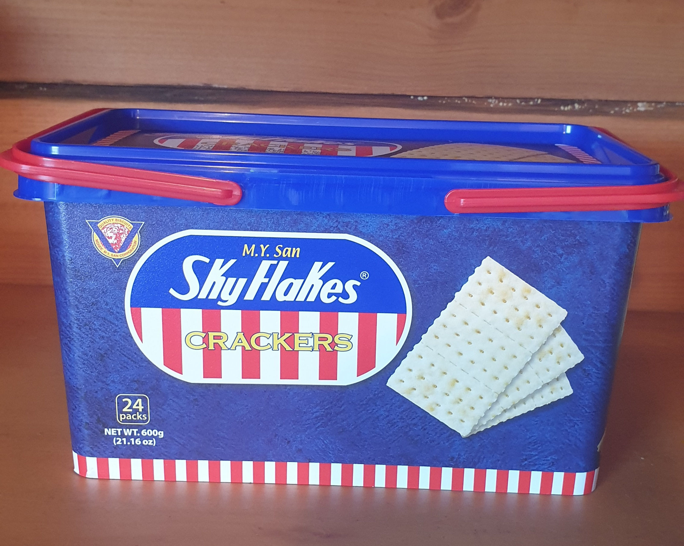 M.Y San Skyflakes Crackers Plain Plastic Pails 800g
