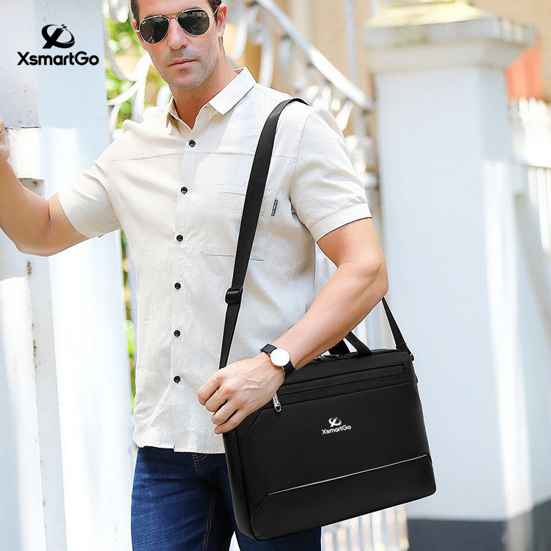 Thumbnail: 15inch Business briefcase commuter high-value laptop handbag