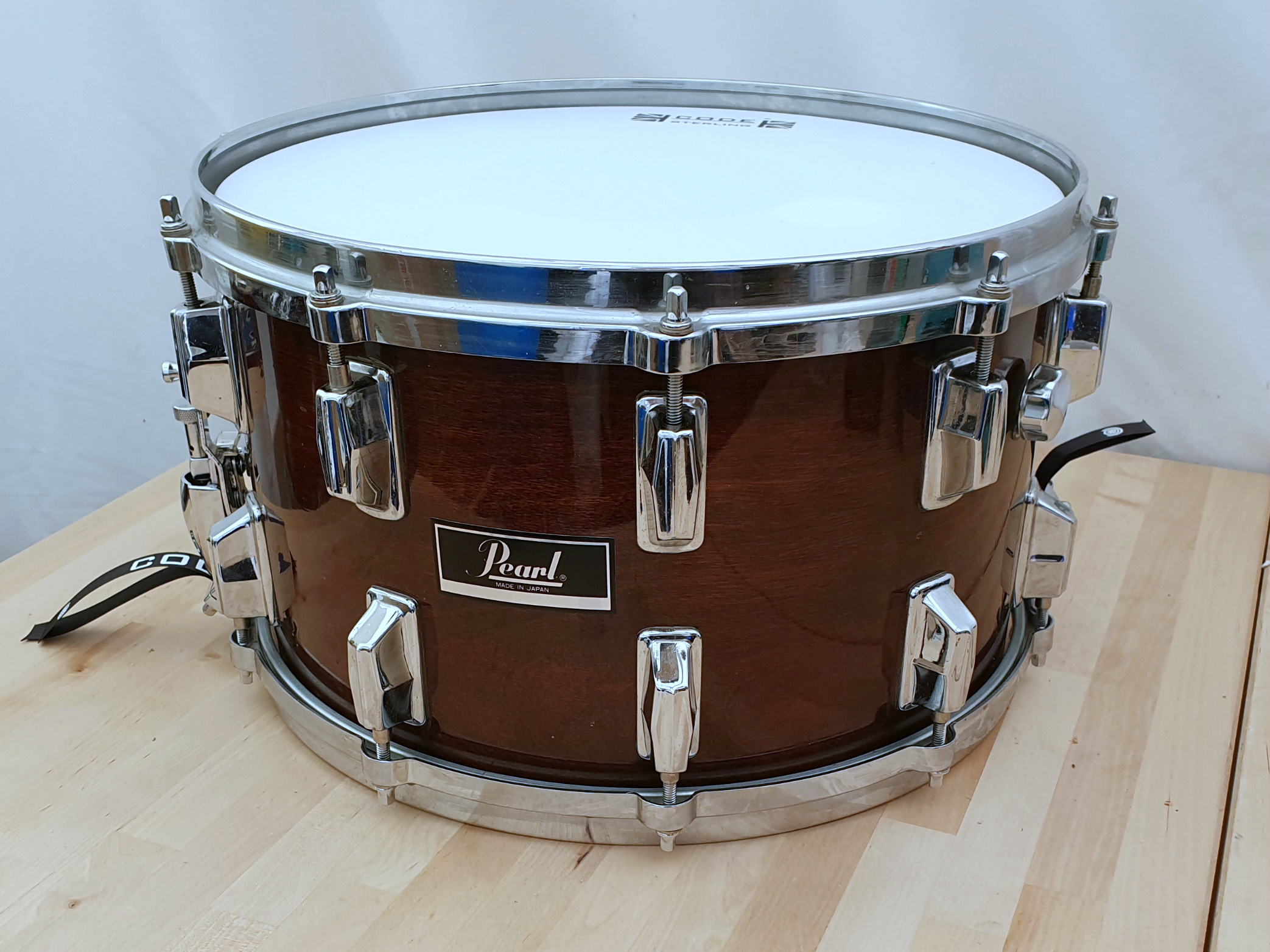 Pearl Snare with new Throw/butt