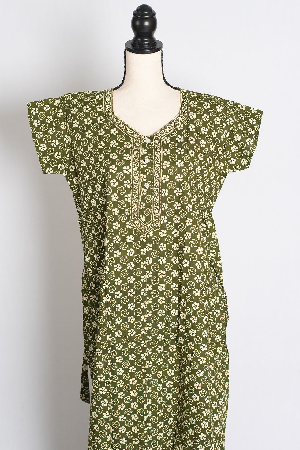 Printed Green Pure Cotton Nightwear in Regular Size