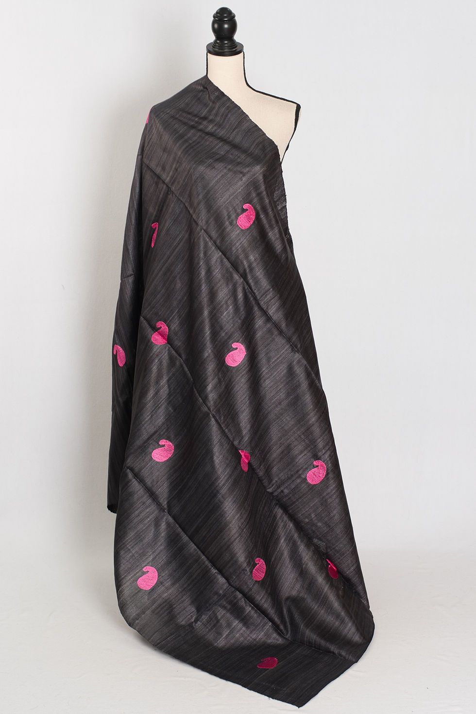 Gemini charcoal black Gicha Tussar silk saree with coarse jute-like texture and minimalist embroidery work.