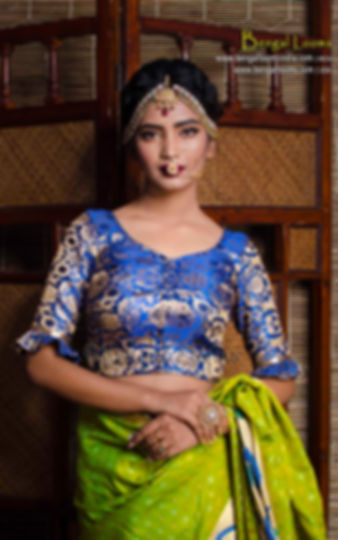 Blue Banarasi Saree Blouse in Size 32