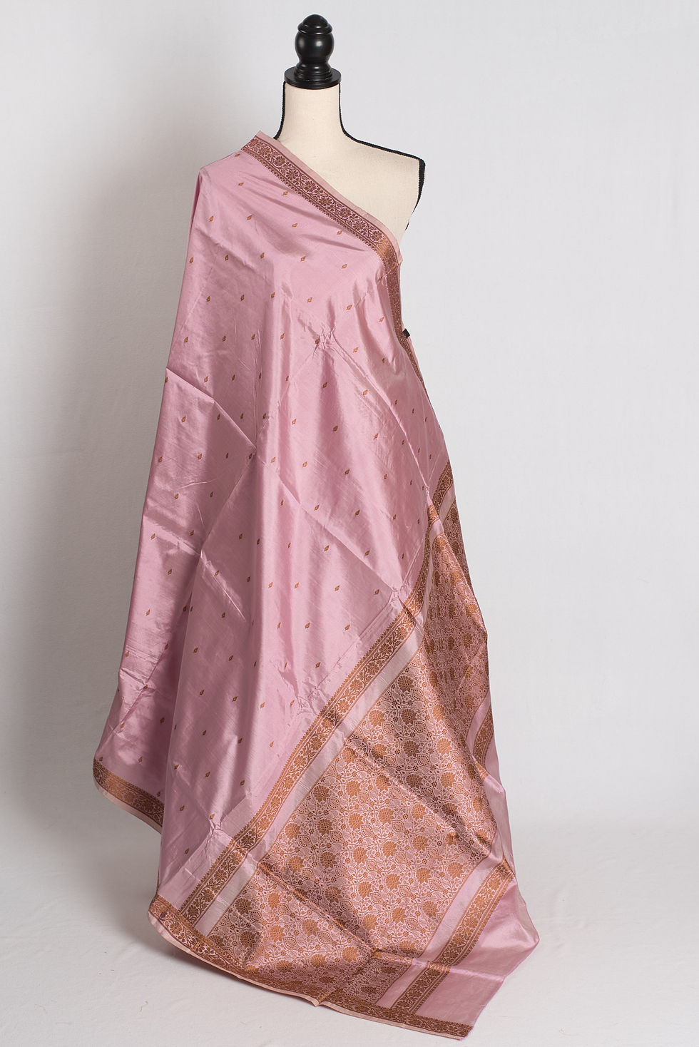 Leela : Mauve Purple Thread Work Banarasi Silk Saree