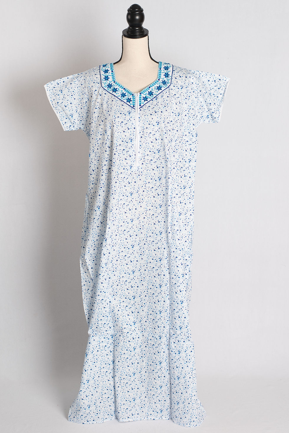 White and Blue Printed Pure Cotton Nightwear in Regular Size