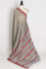 Mahi-Gray-Red-Blended-Cotton-Machine-Embroidery-Kantha-Saree