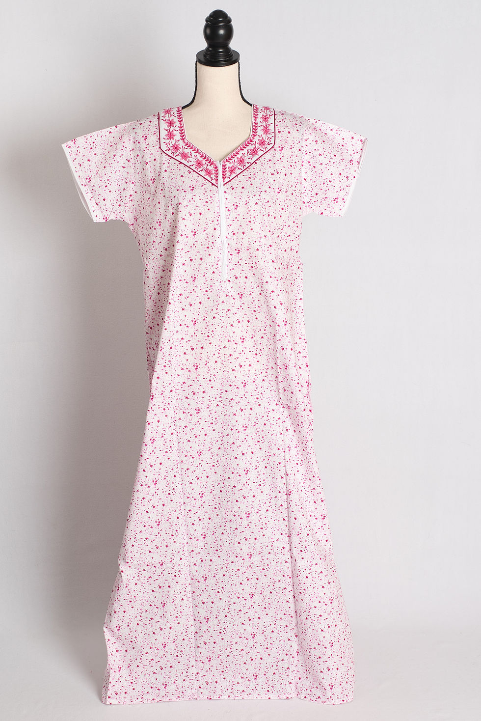 White and Pink Printed Pure Cotton Nightwear in Regular Size