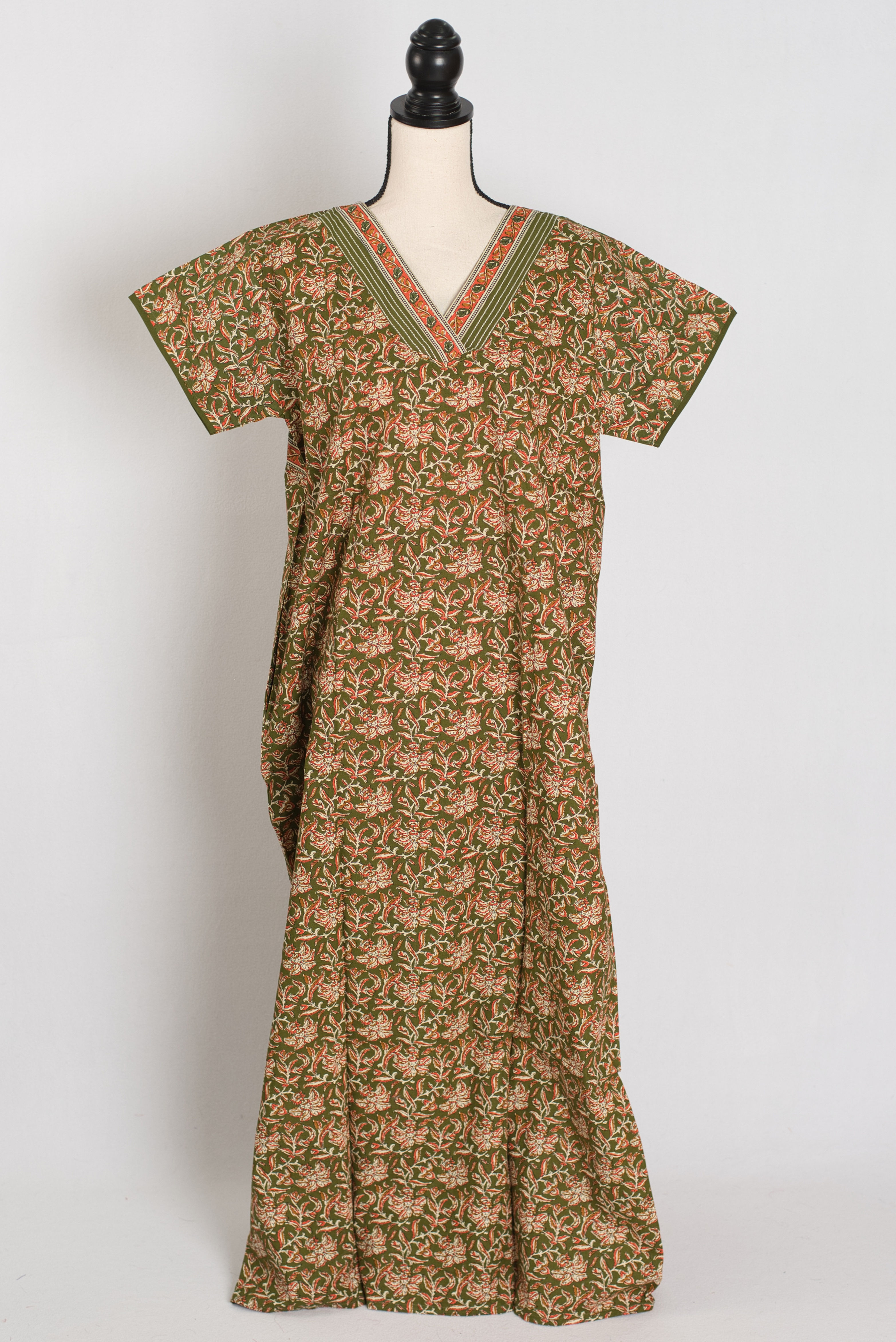 Kalamkari Printed Heena Green Women Indian Cotton Nighty in Regular Size