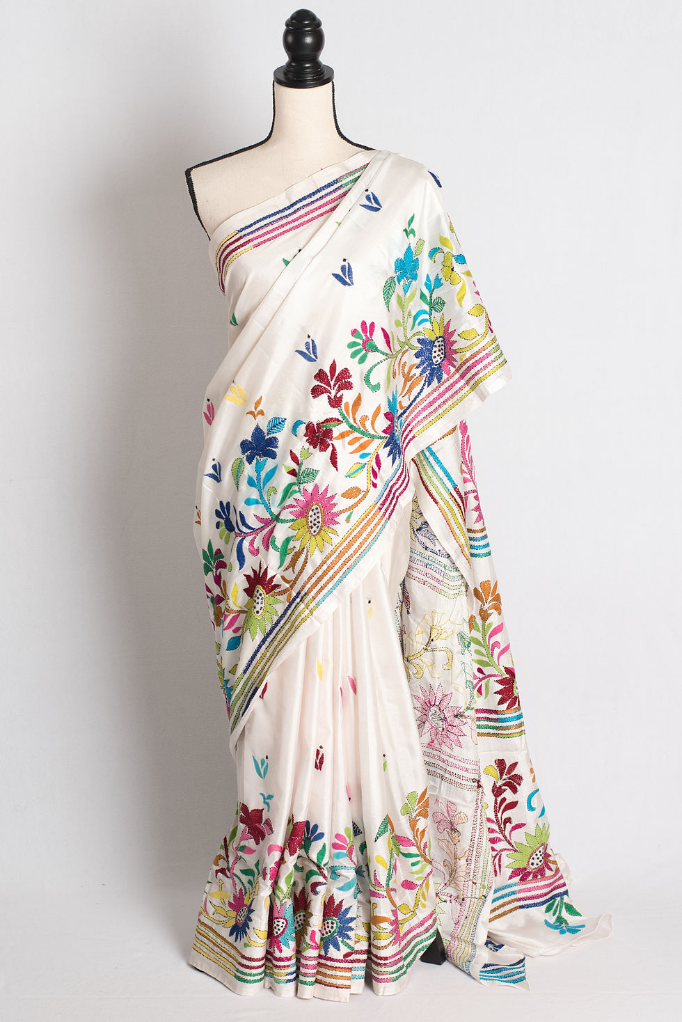 Lunar Elegance - White Hand Embroidered Blended Silk Kantha Saree